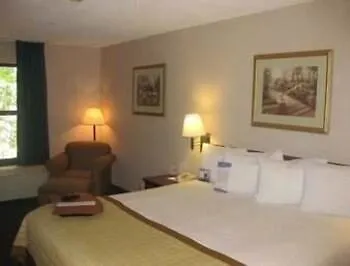 Hotel Western East Bloomington