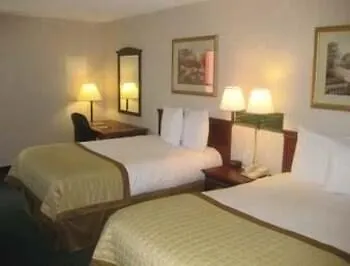 Hotel Western East Bloomington