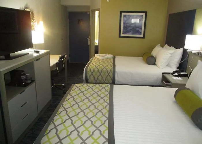 Western East Hotel Bloomington